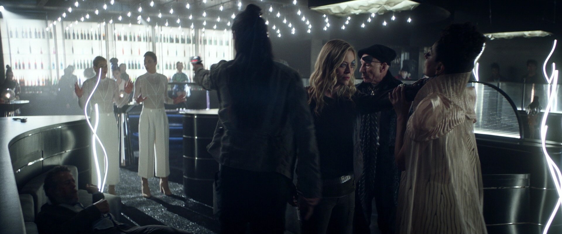extant_StarTrek_PIC_1x05-StardustCityRag_3493.jpg