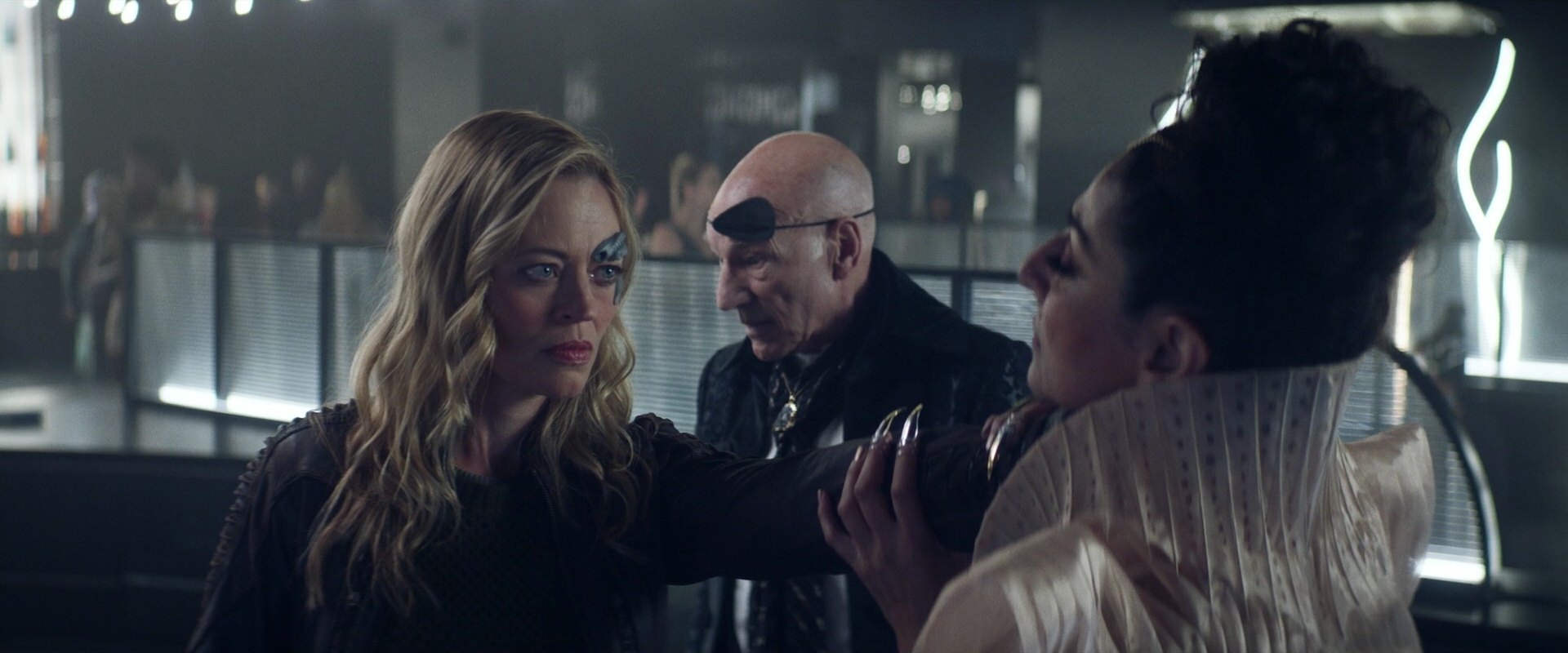 extant_StarTrek_PIC_1x05-StardustCityRag_3505.jpg