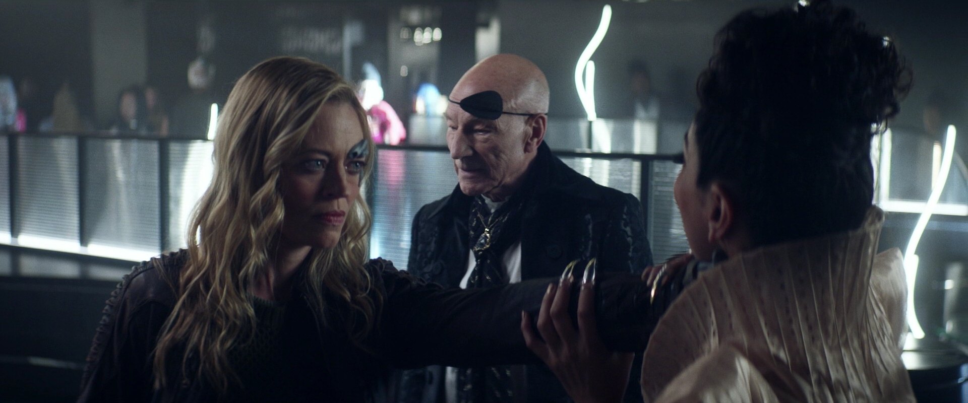 extant_StarTrek_PIC_1x05-StardustCityRag_3517.jpg