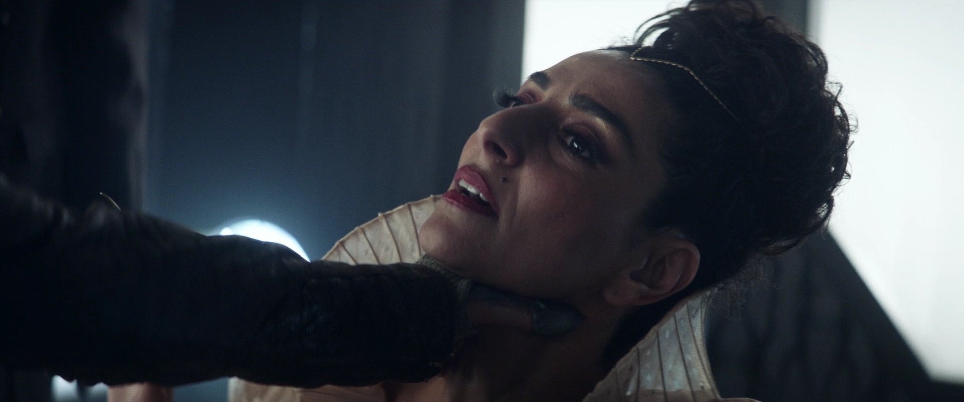 extant_StarTrek_PIC_1x05-StardustCityRag_3563.jpg