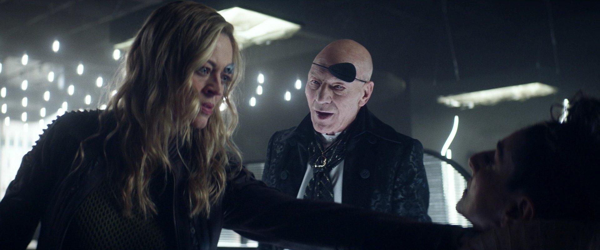 extant_StarTrek_PIC_1x05-StardustCityRag_3574.jpg