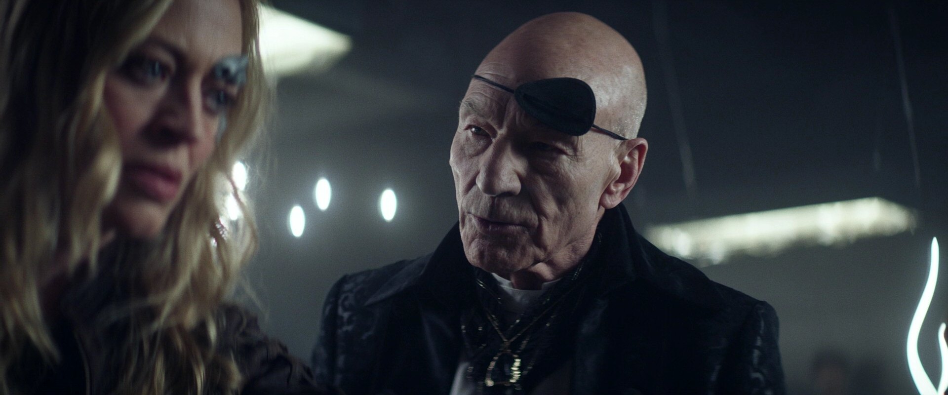 extant_StarTrek_PIC_1x05-StardustCityRag_3582.jpg