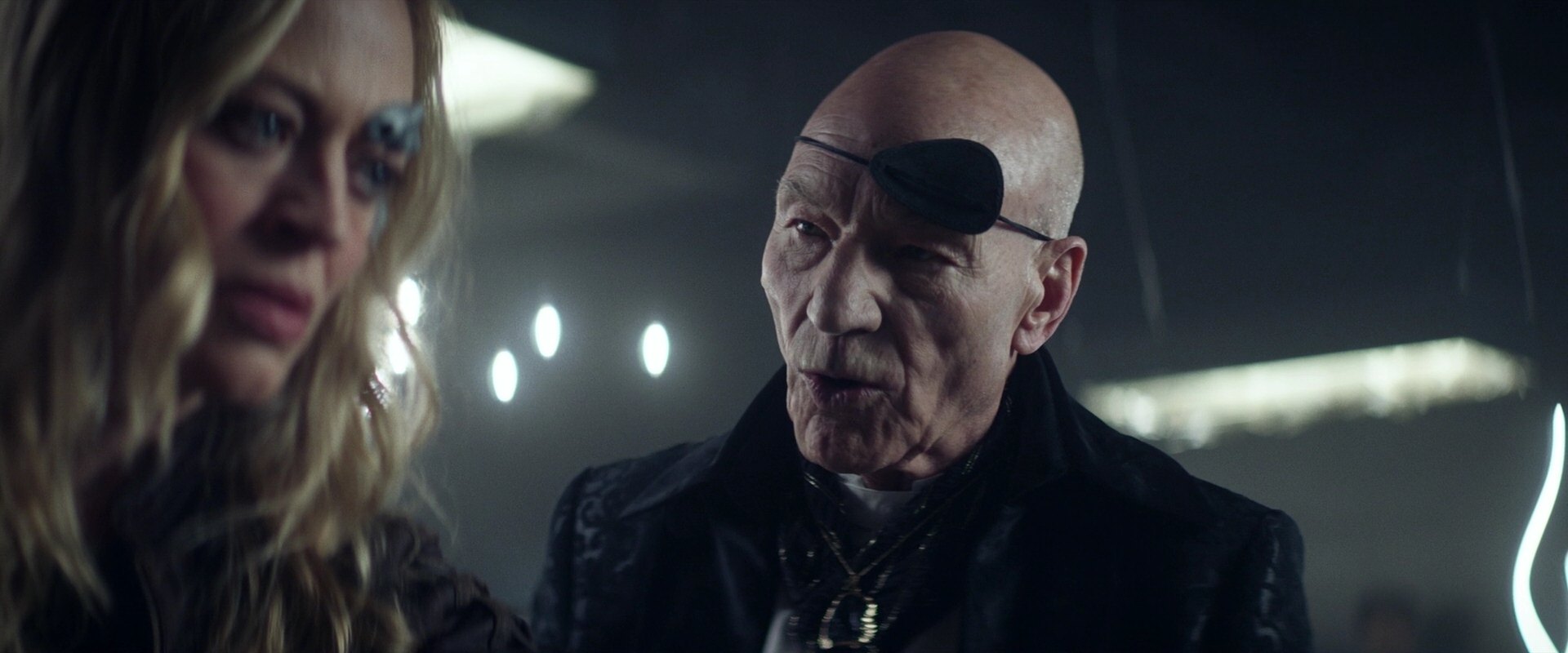 extant_StarTrek_PIC_1x05-StardustCityRag_3583.jpg
