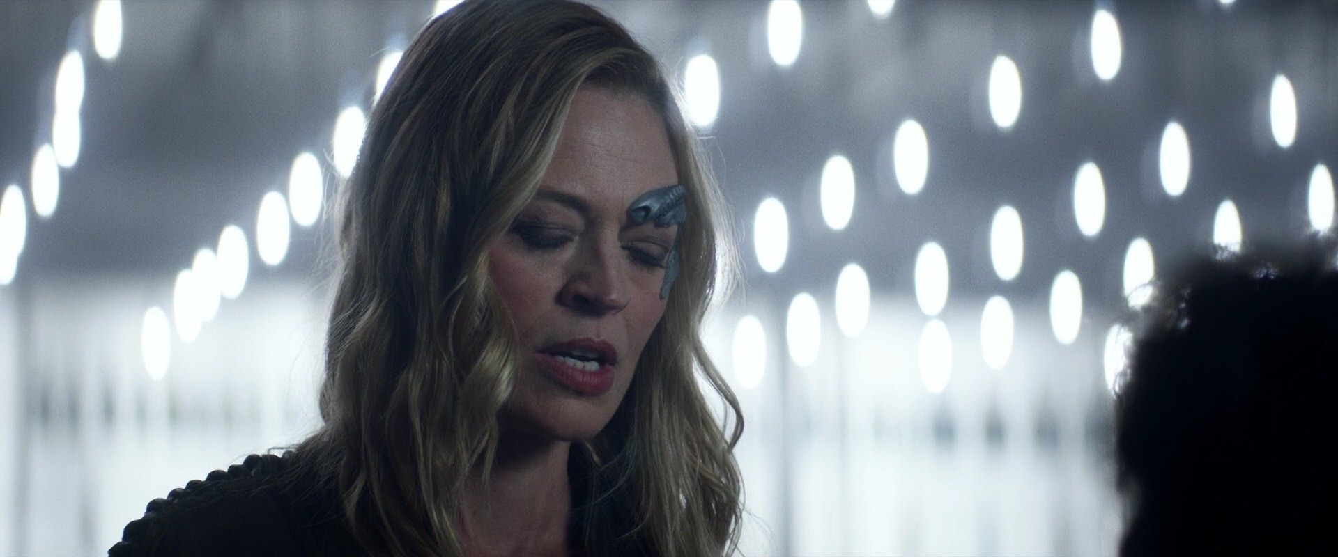 extant_StarTrek_PIC_1x05-StardustCityRag_3643.jpg