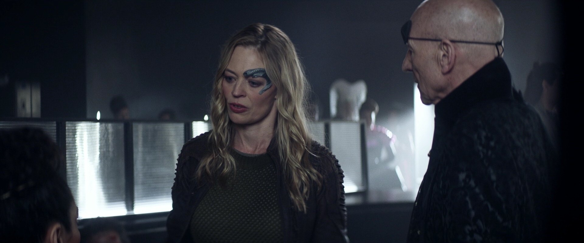 extant_StarTrek_PIC_1x05-StardustCityRag_3657.jpg