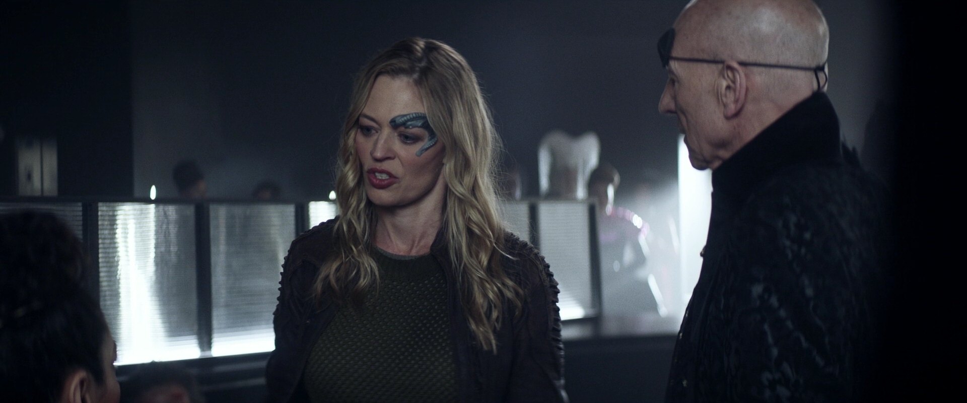 extant_StarTrek_PIC_1x05-StardustCityRag_3658.jpg
