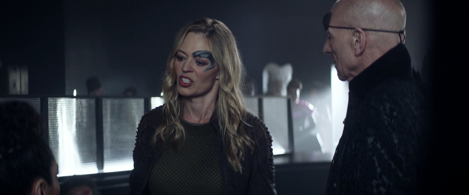extant_StarTrek_PIC_1x05-StardustCityRag_3659.jpg
