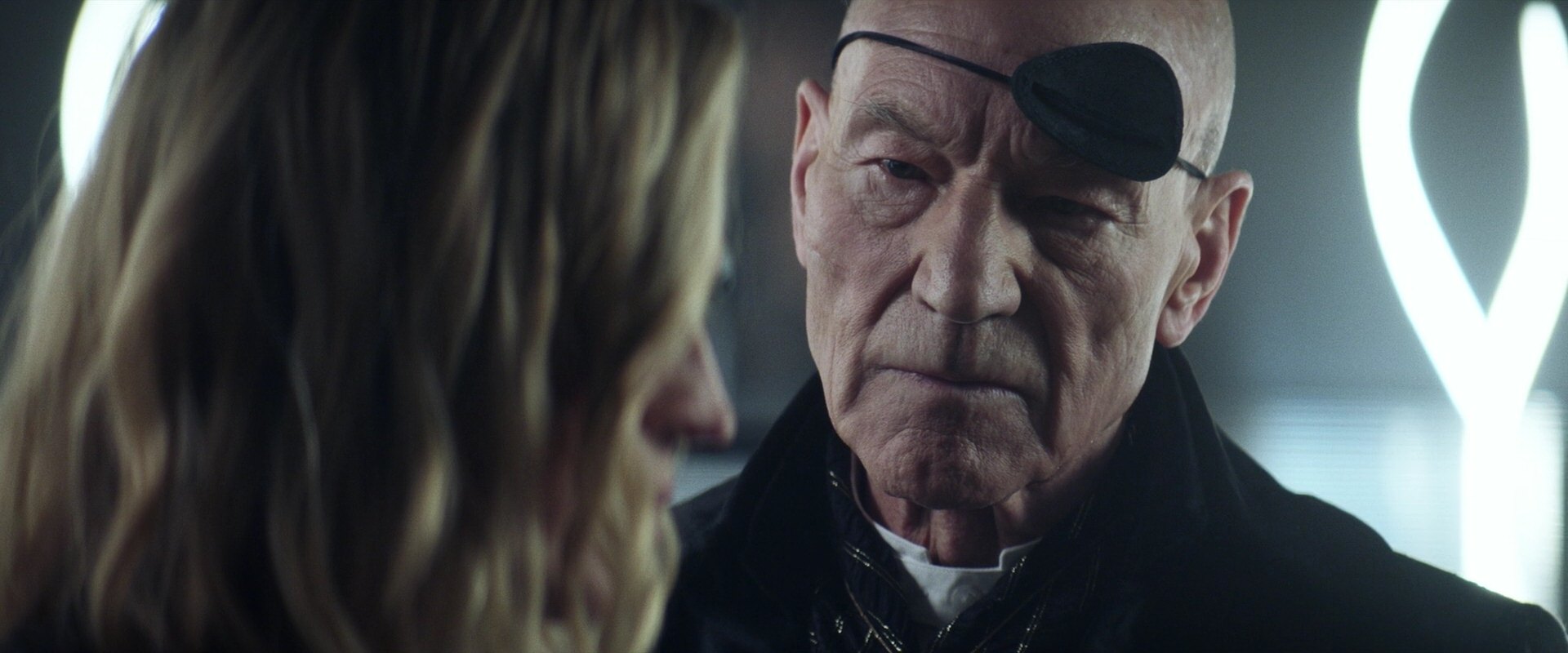 extant_StarTrek_PIC_1x05-StardustCityRag_3721.jpg