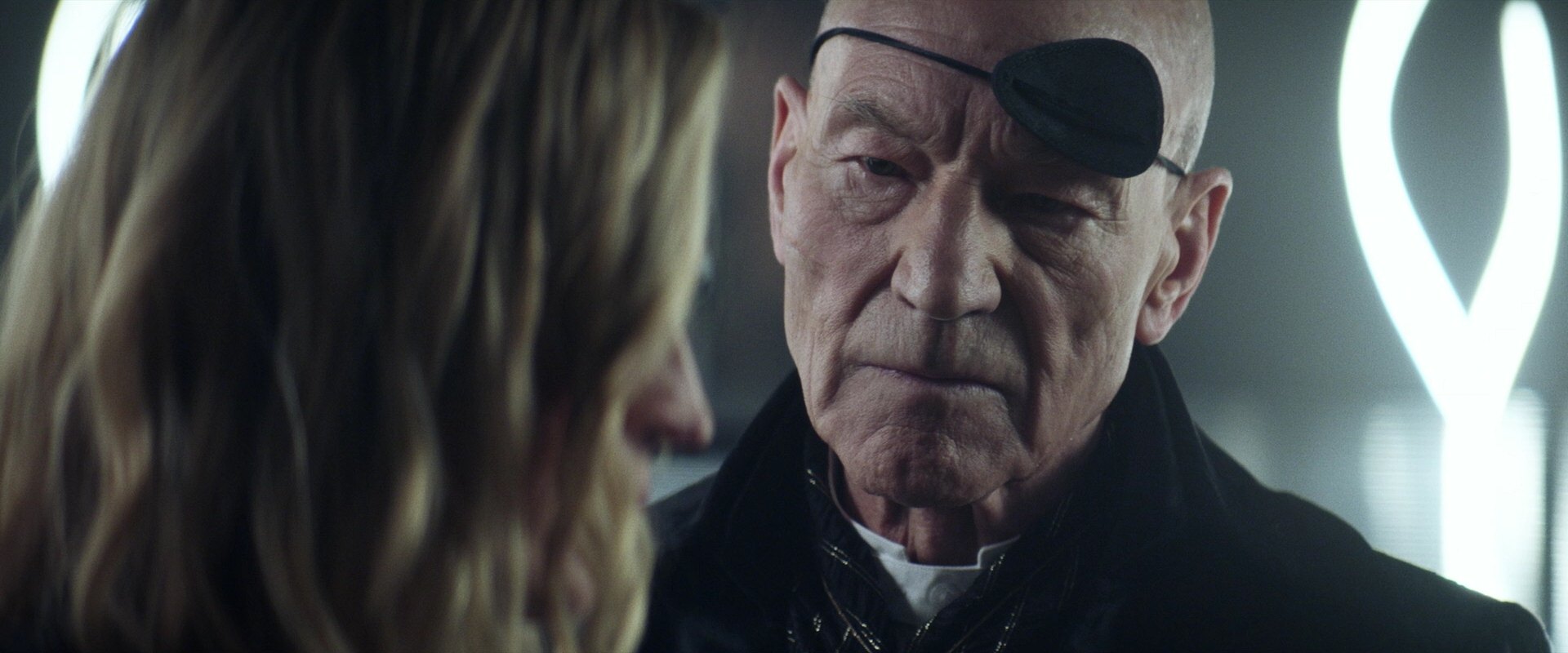 extant_StarTrek_PIC_1x05-StardustCityRag_3722.jpg