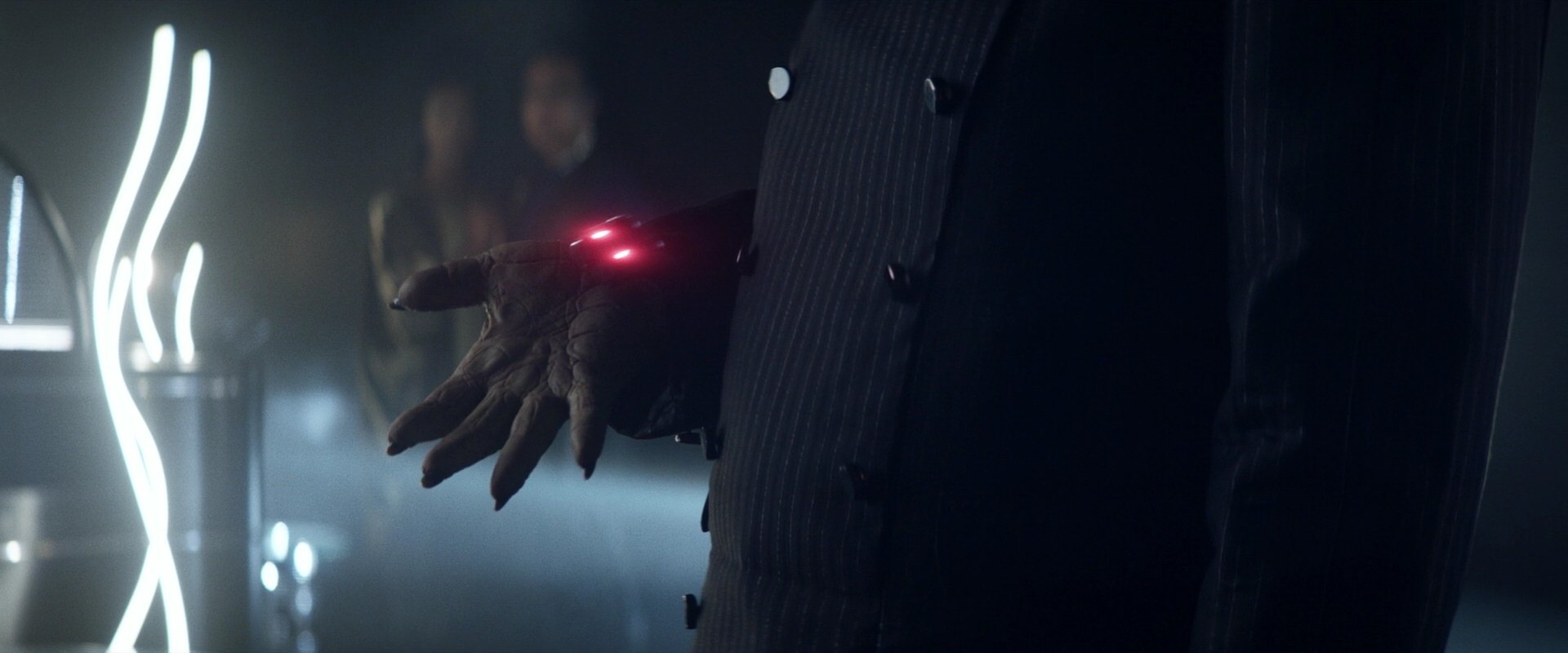 extant_StarTrek_PIC_1x05-StardustCityRag_3743.jpg