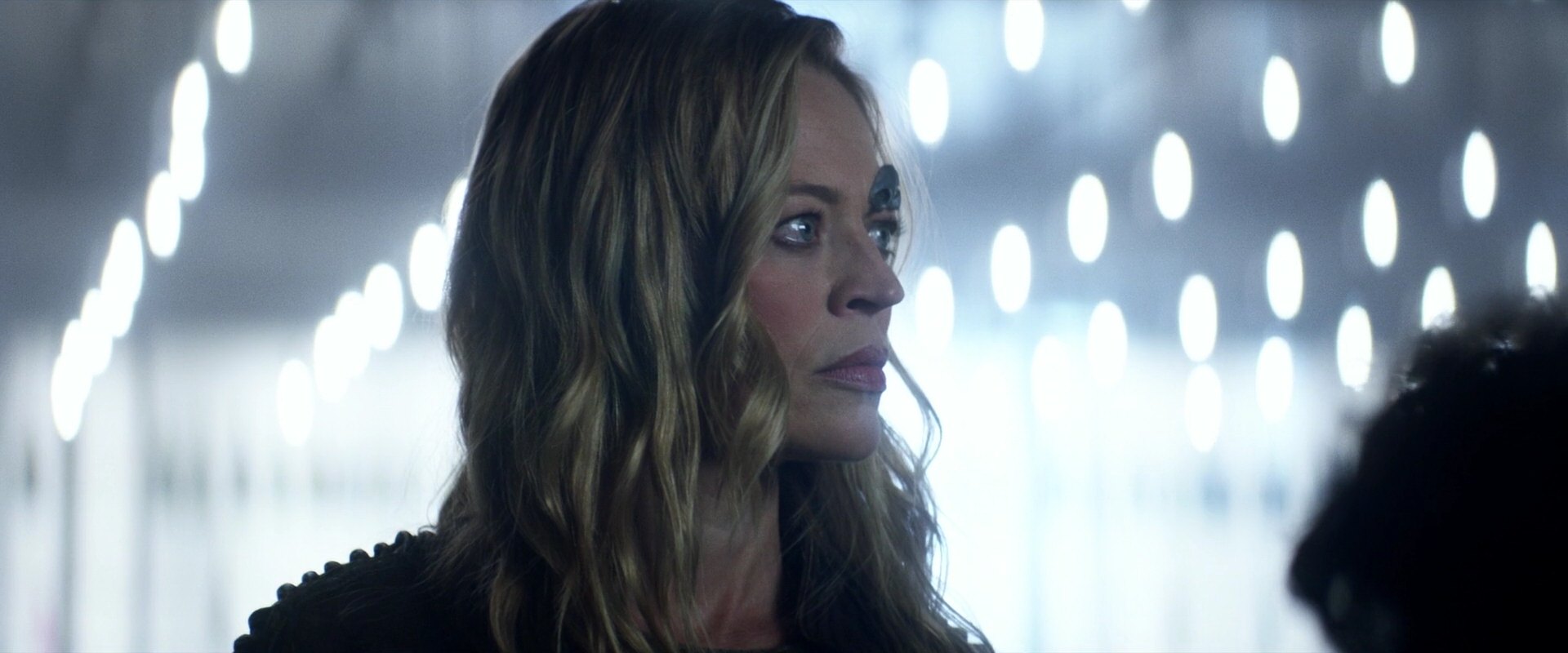 extant_StarTrek_PIC_1x05-StardustCityRag_3749.jpg