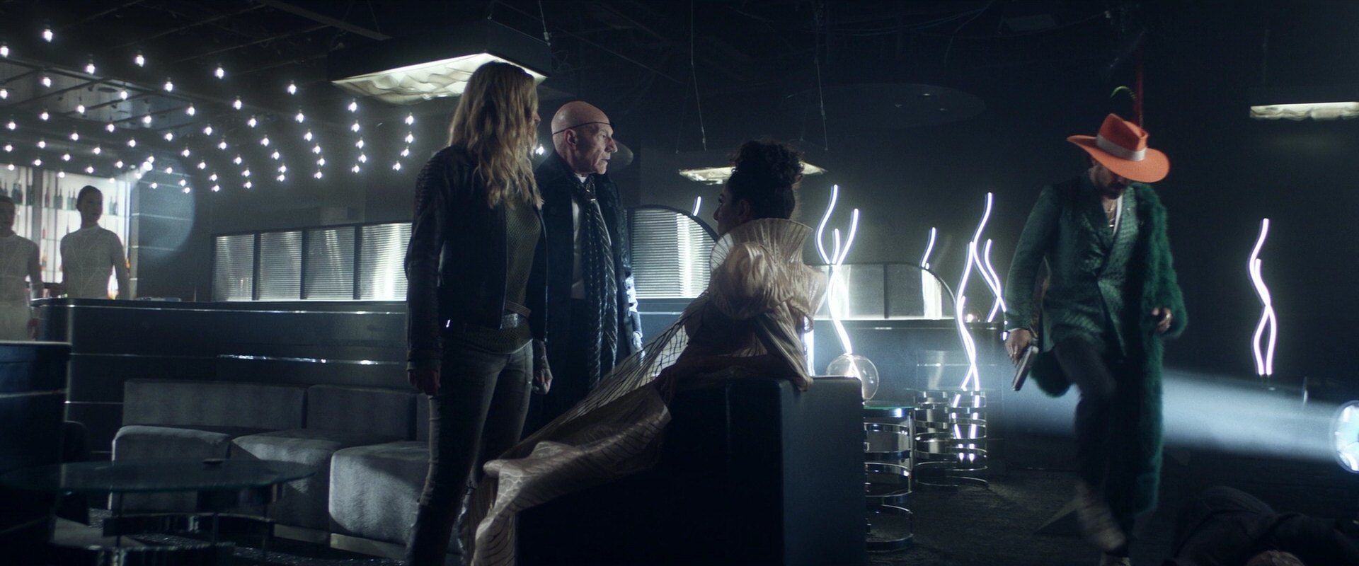 extant_StarTrek_PIC_1x05-StardustCityRag_3758.jpg