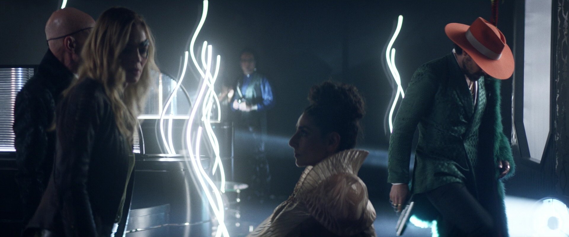 extant_StarTrek_PIC_1x05-StardustCityRag_3760.jpg