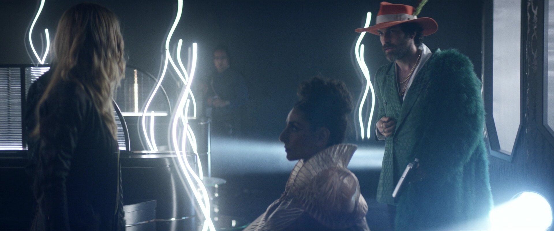 extant_StarTrek_PIC_1x05-StardustCityRag_3766.jpg