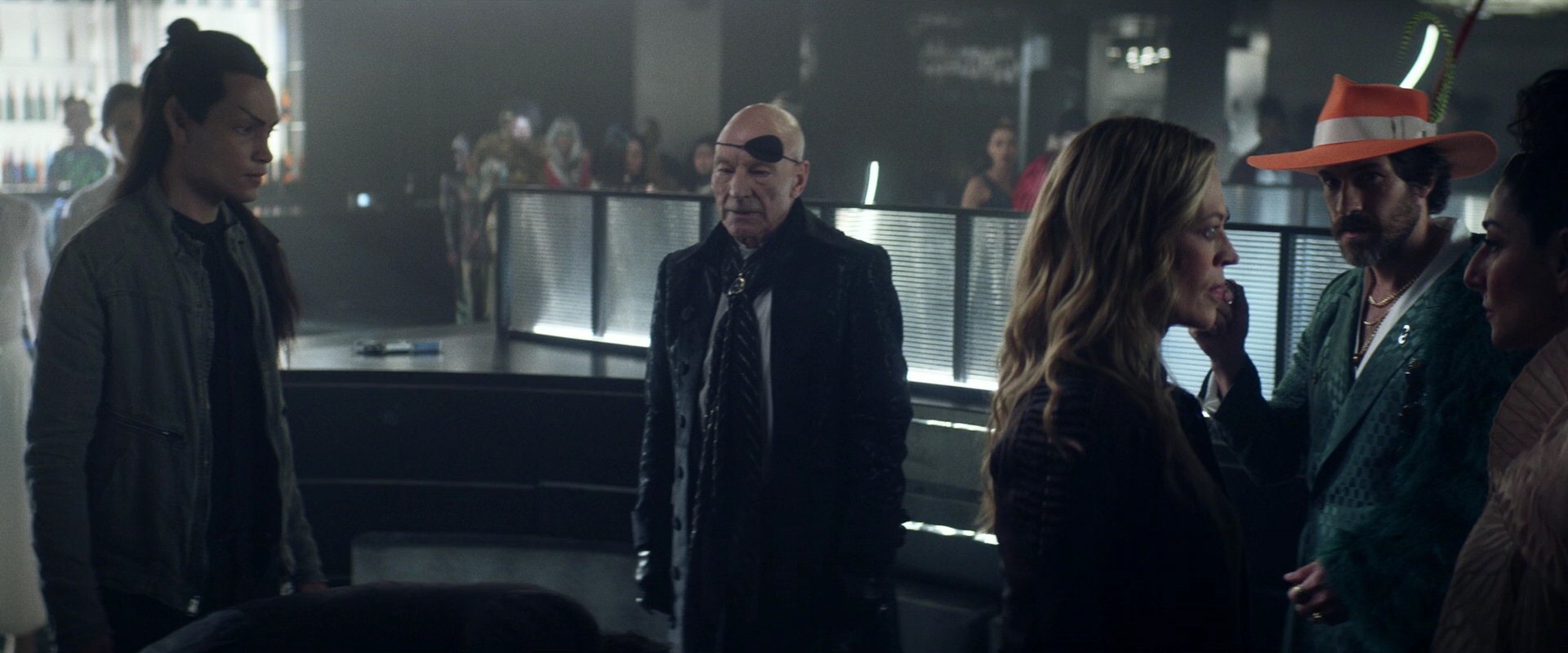 extant_StarTrek_PIC_1x05-StardustCityRag_3849.jpg