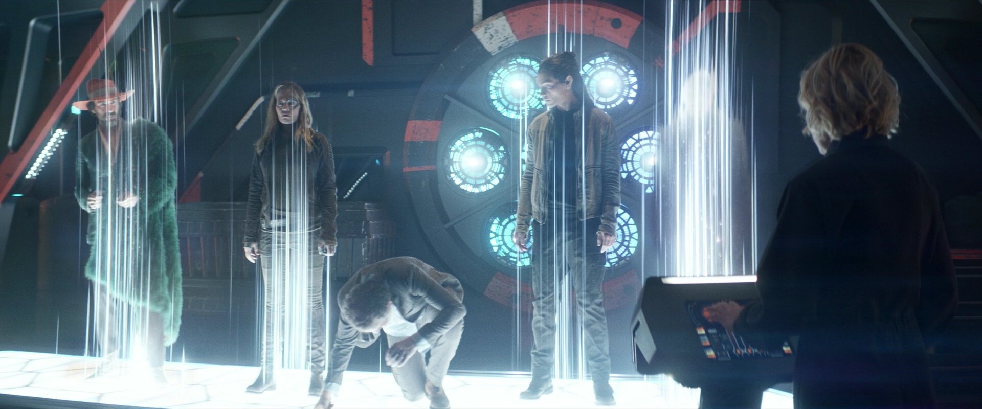 extant_StarTrek_PIC_1x05-StardustCityRag_3856.jpg