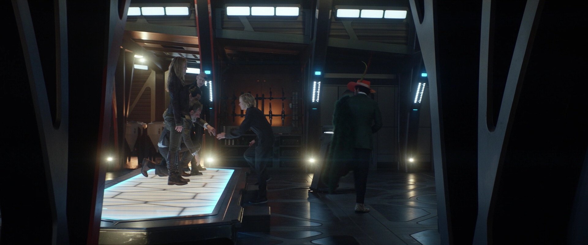 extant_StarTrek_PIC_1x05-StardustCityRag_3869.jpg