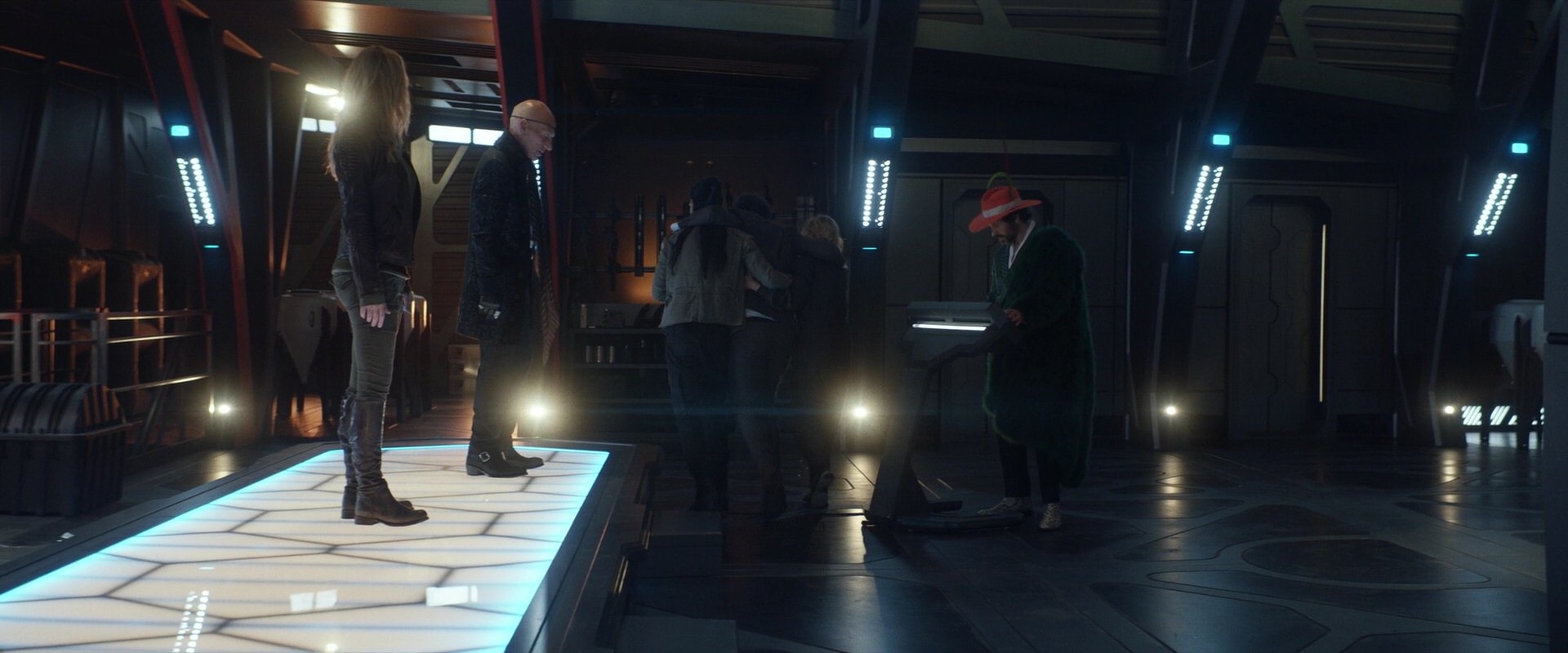 extant_StarTrek_PIC_1x05-StardustCityRag_3887.jpg