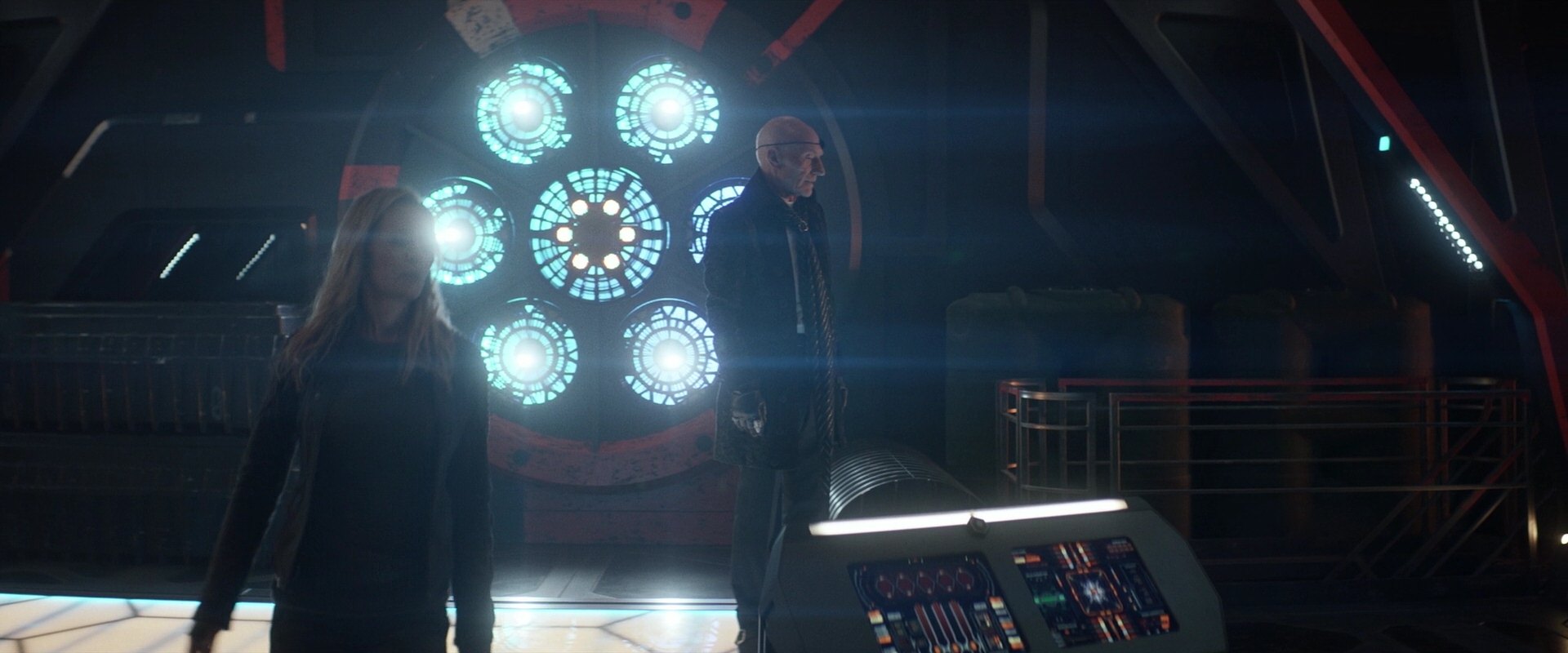 extant_StarTrek_PIC_1x05-StardustCityRag_3894.jpg