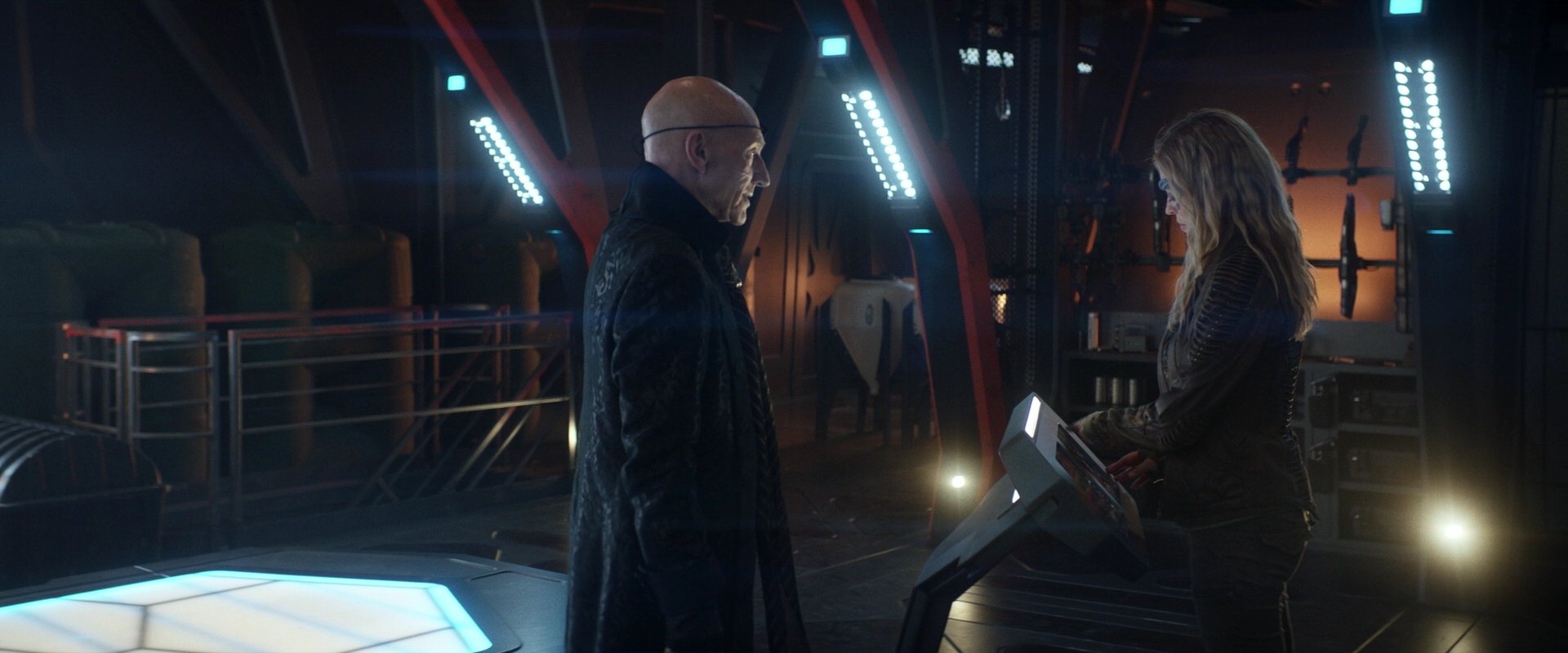 extant_StarTrek_PIC_1x05-StardustCityRag_3907.jpg