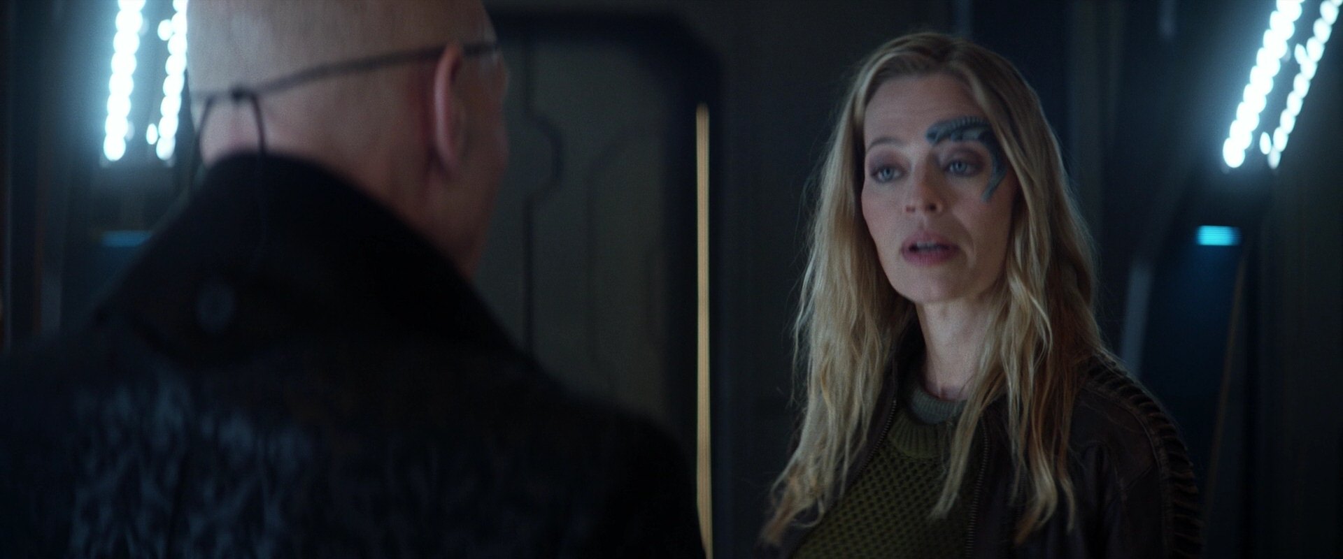 extant_StarTrek_PIC_1x05-StardustCityRag_3916.jpg