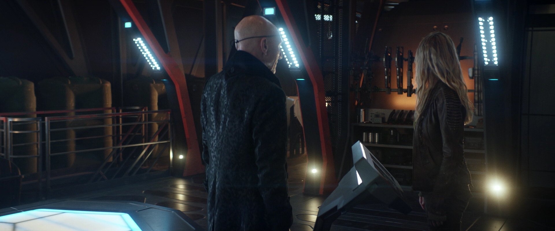 extant_StarTrek_PIC_1x05-StardustCityRag_3922.jpg