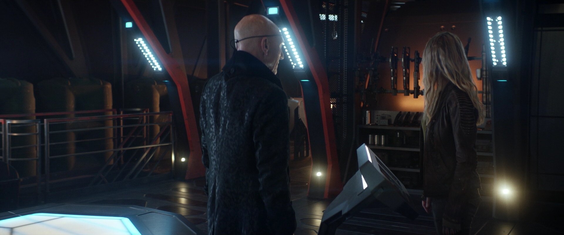 extant_StarTrek_PIC_1x05-StardustCityRag_3923.jpg