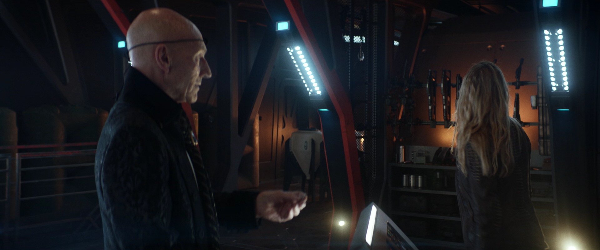 extant_StarTrek_PIC_1x05-StardustCityRag_3958.jpg