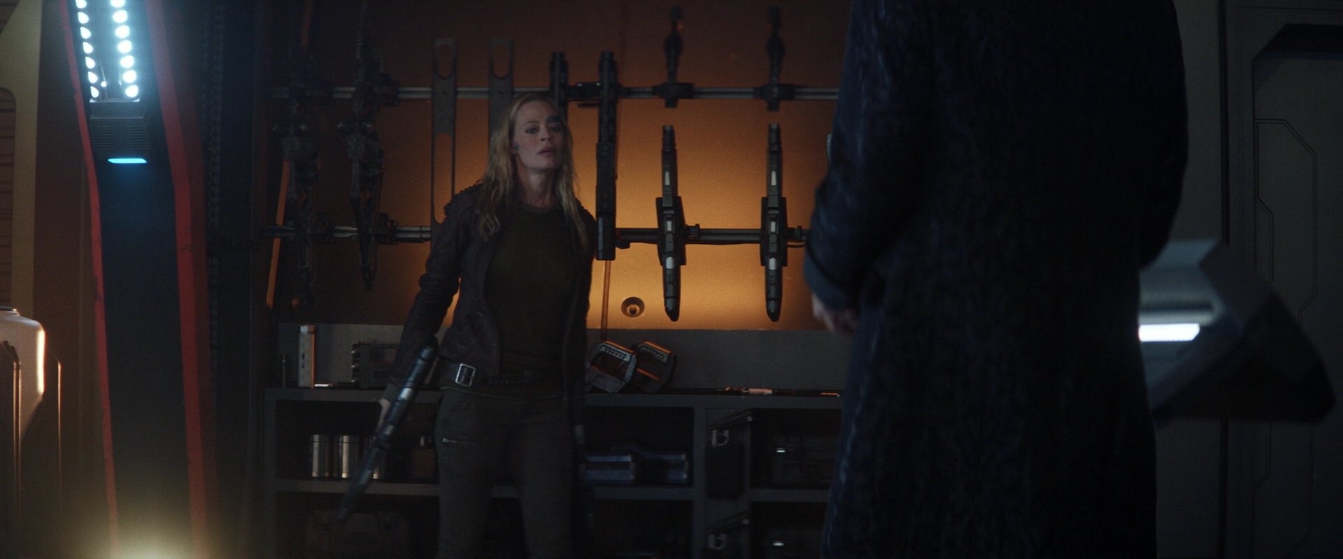 extant_StarTrek_PIC_1x05-StardustCityRag_3972.jpg