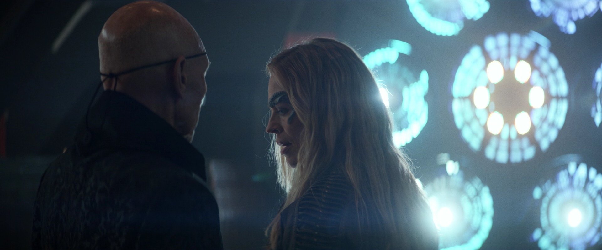 extant_StarTrek_PIC_1x05-StardustCityRag_3989.jpg