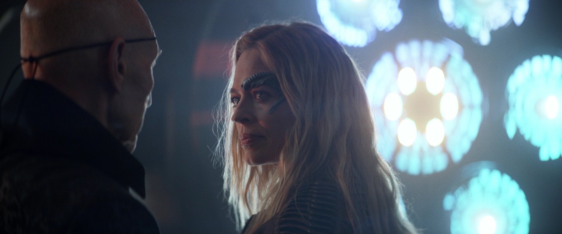 extant_StarTrek_PIC_1x05-StardustCityRag_4013.jpg