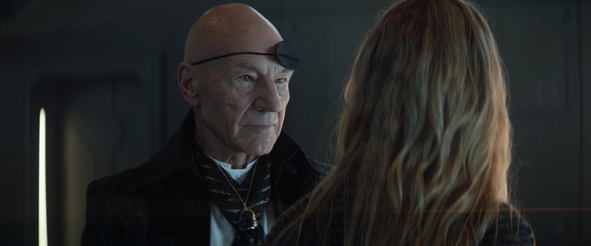 extant_StarTrek_PIC_1x05-StardustCityRag_4018.jpg