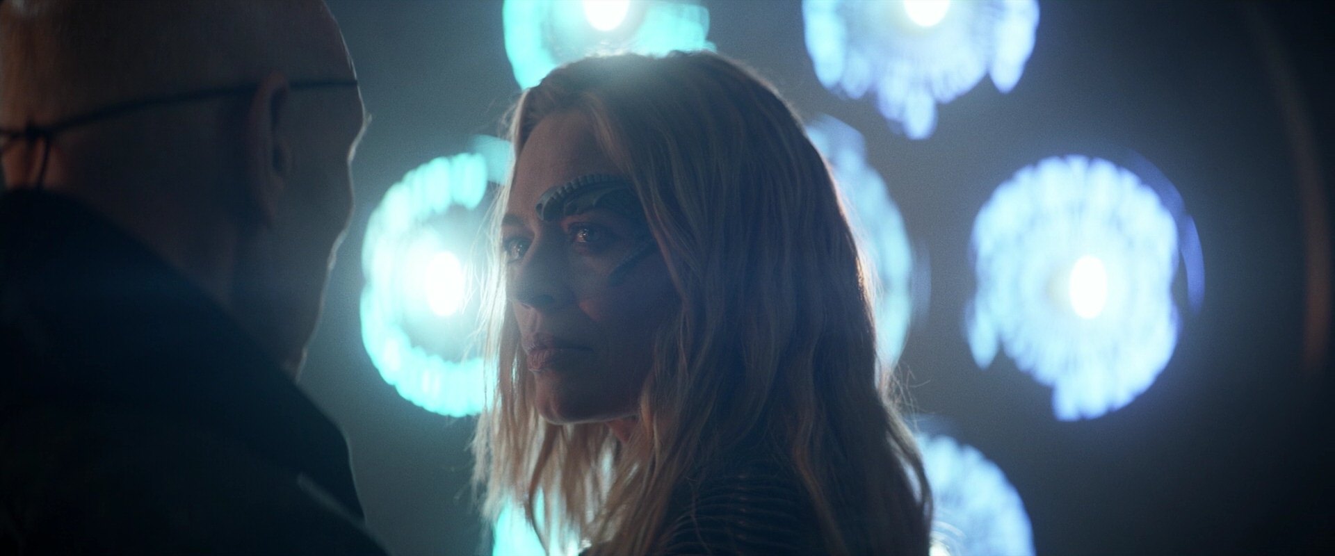 extant_StarTrek_PIC_1x05-StardustCityRag_4024.jpg
