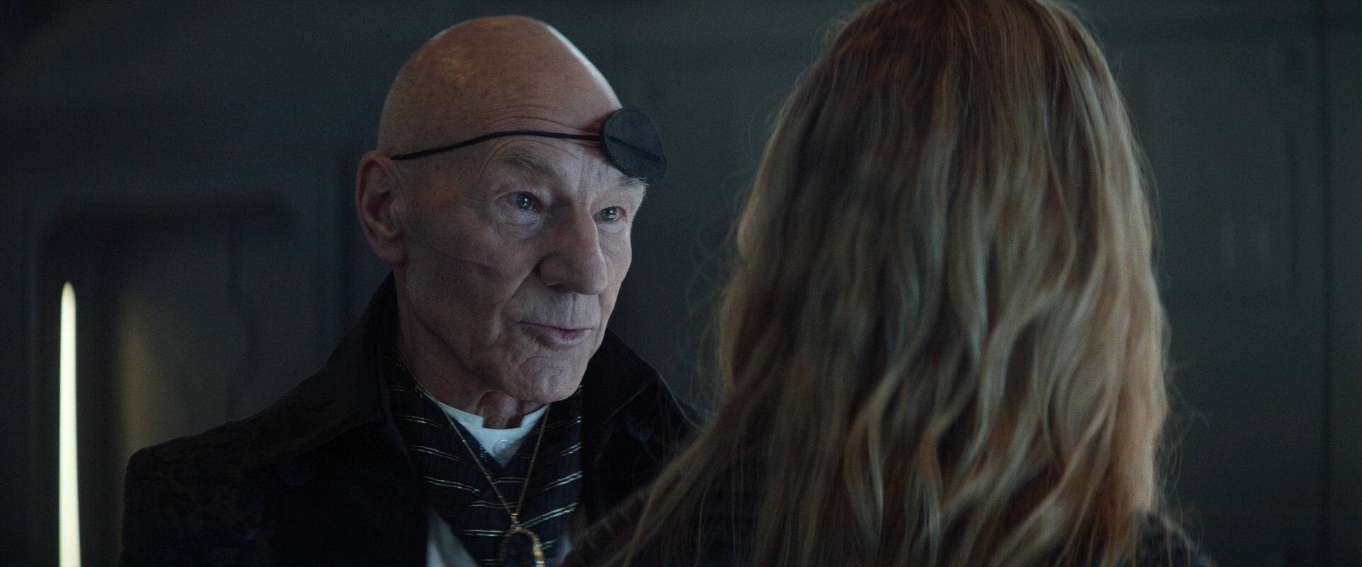 extant_StarTrek_PIC_1x05-StardustCityRag_4033.jpg