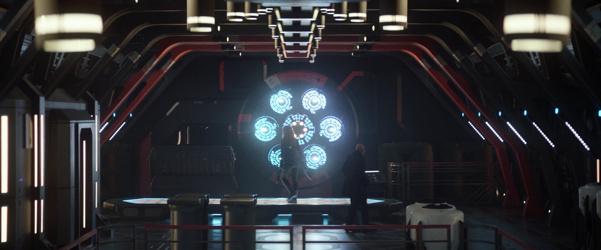 extant_StarTrek_PIC_1x05-StardustCityRag_4052.jpg