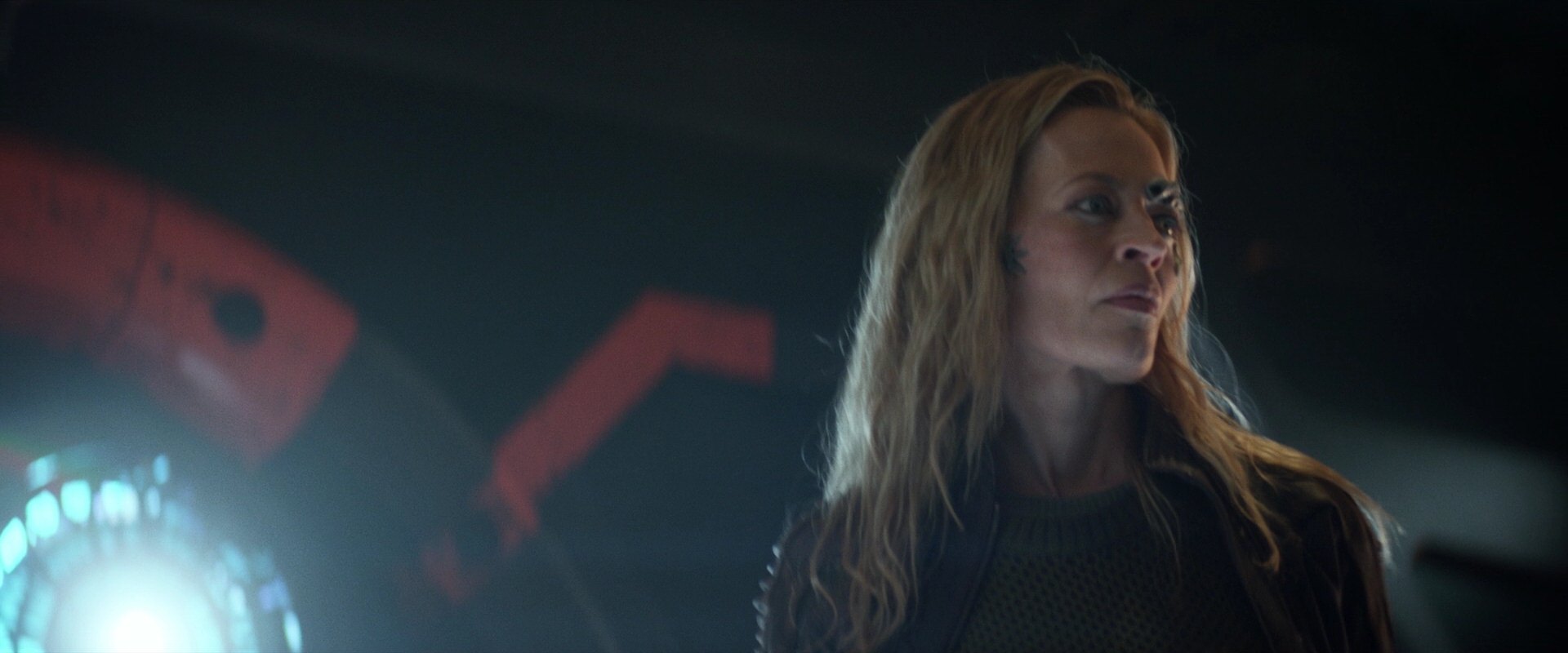 extant_StarTrek_PIC_1x05-StardustCityRag_4055.jpg