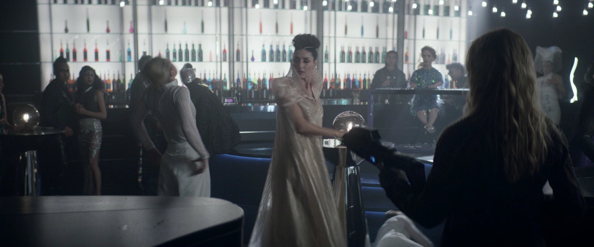 extant_StarTrek_PIC_1x05-StardustCityRag_4066.jpg