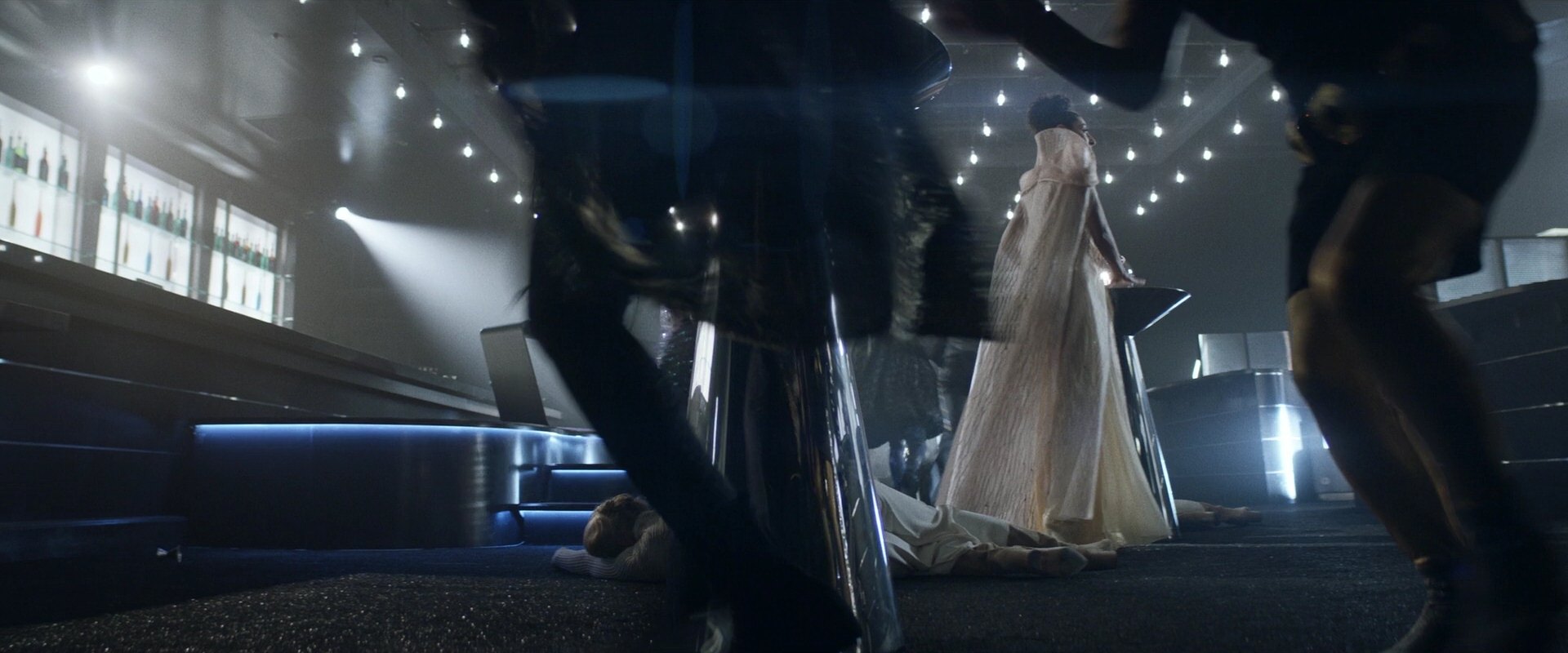 extant_StarTrek_PIC_1x05-StardustCityRag_4075.jpg