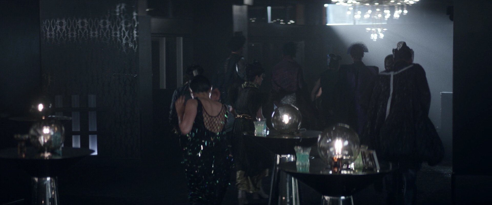 extant_StarTrek_PIC_1x05-StardustCityRag_4079.jpg