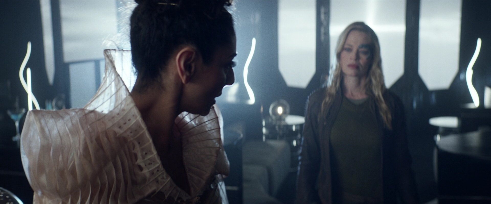 extant_StarTrek_PIC_1x05-StardustCityRag_4116.jpg