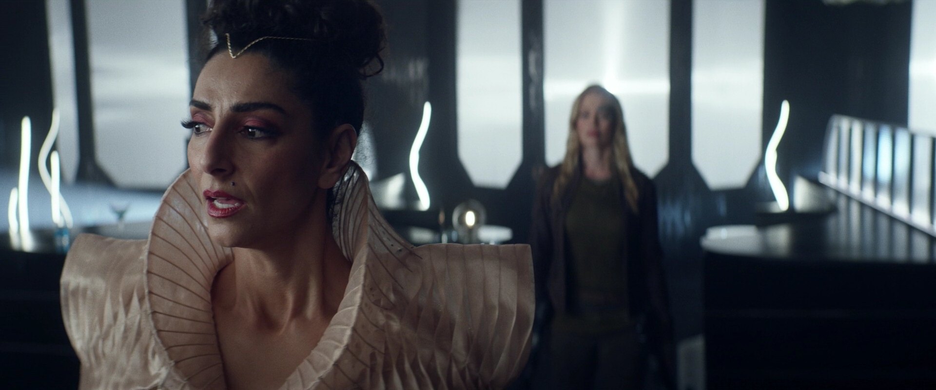 extant_StarTrek_PIC_1x05-StardustCityRag_4126.jpg