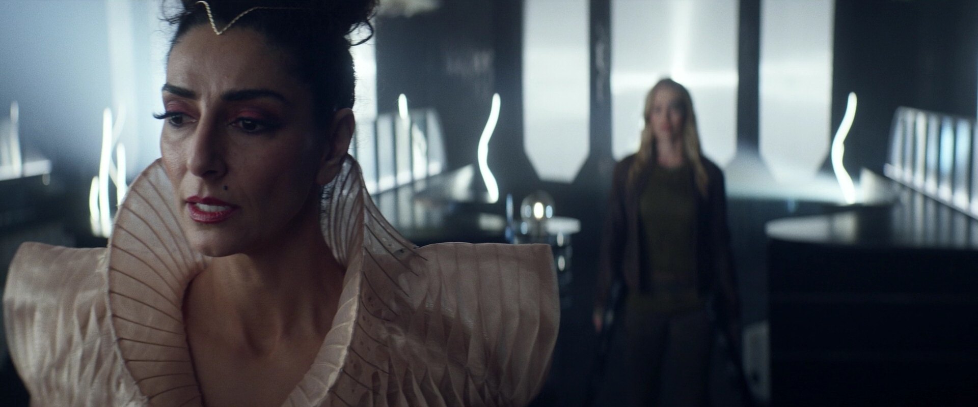 extant_StarTrek_PIC_1x05-StardustCityRag_4130.jpg