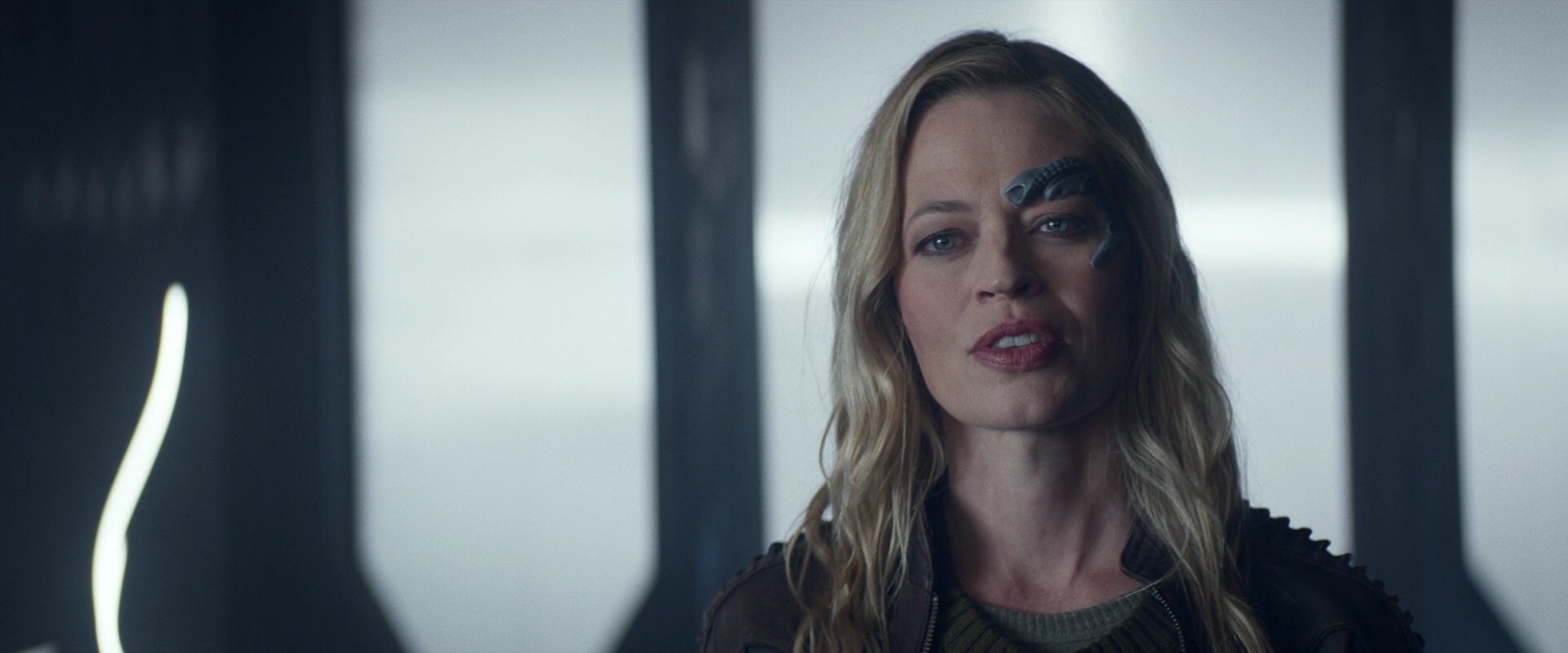 extant_StarTrek_PIC_1x05-StardustCityRag_4148.jpg