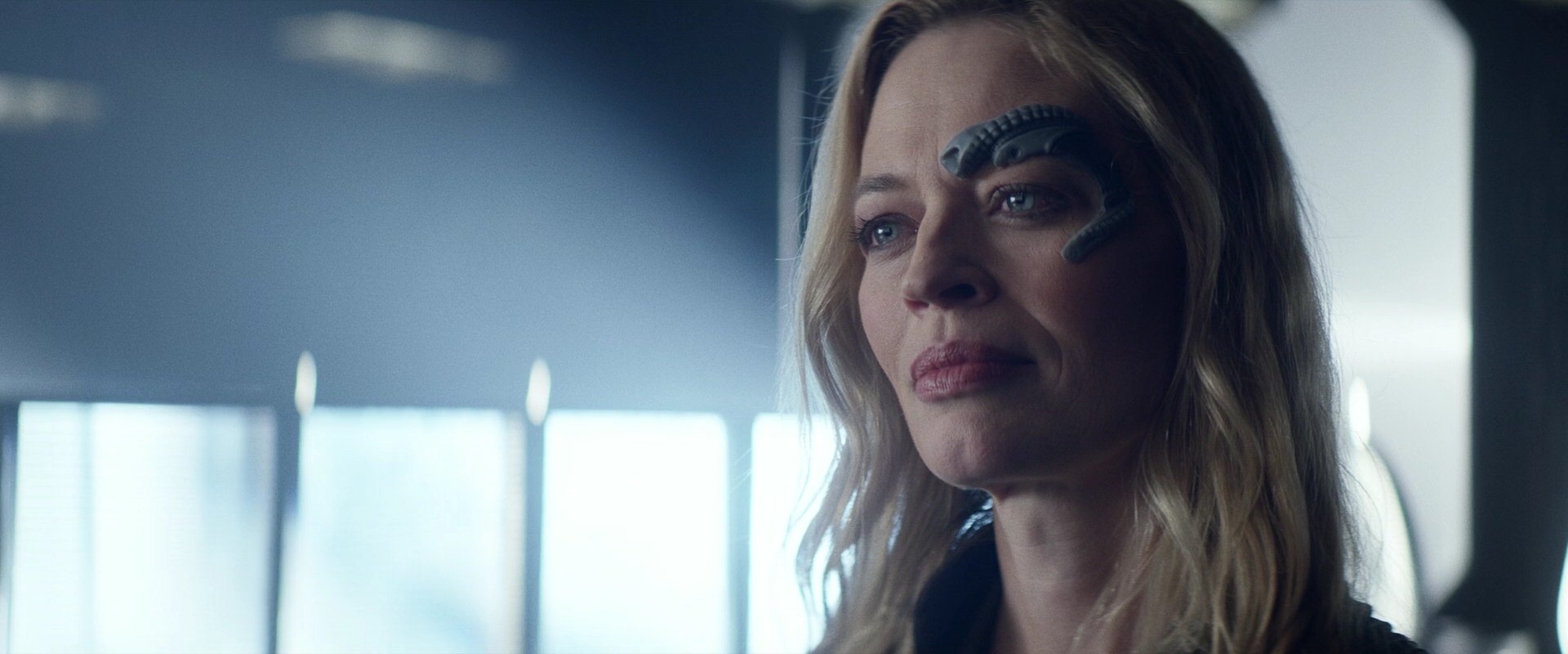 extant_StarTrek_PIC_1x05-StardustCityRag_4158.jpg