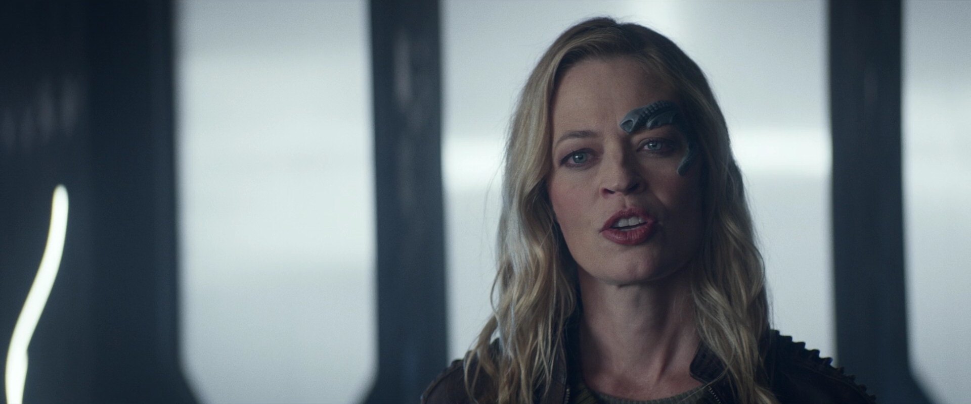 extant_StarTrek_PIC_1x05-StardustCityRag_4183.jpg