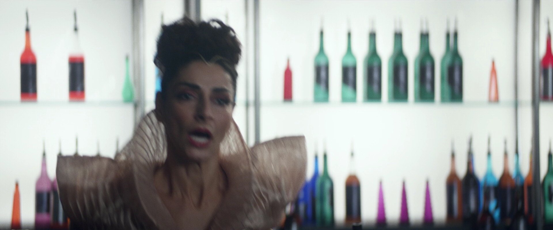 extant_StarTrek_PIC_1x05-StardustCityRag_4194.jpg