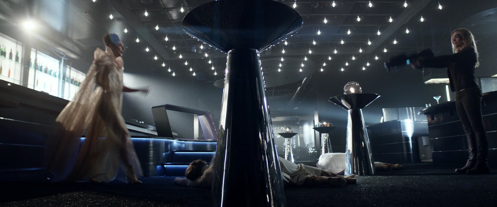 extant_StarTrek_PIC_1x05-StardustCityRag_4195.jpg