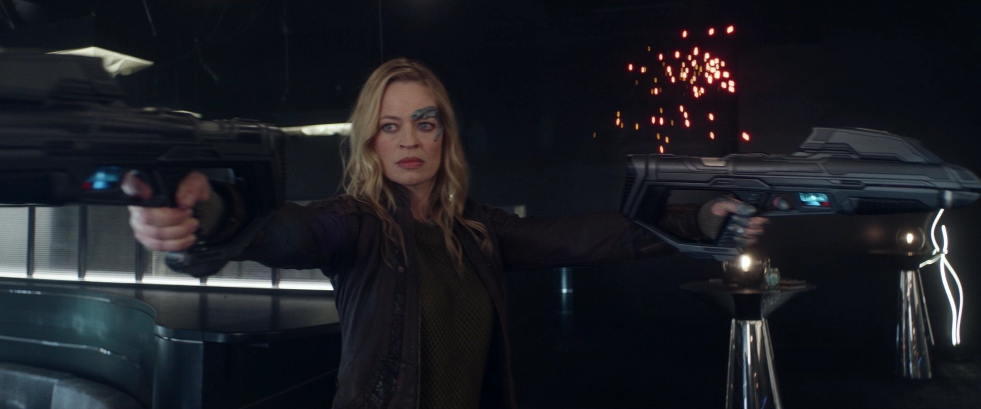 extant_StarTrek_PIC_1x05-StardustCityRag_4223.jpg