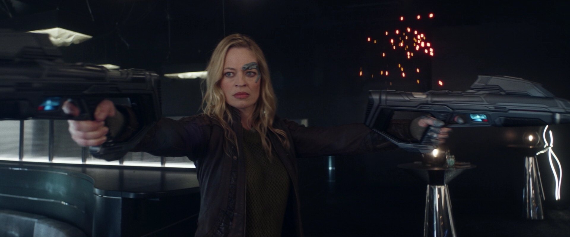 extant_StarTrek_PIC_1x05-StardustCityRag_4224.jpg