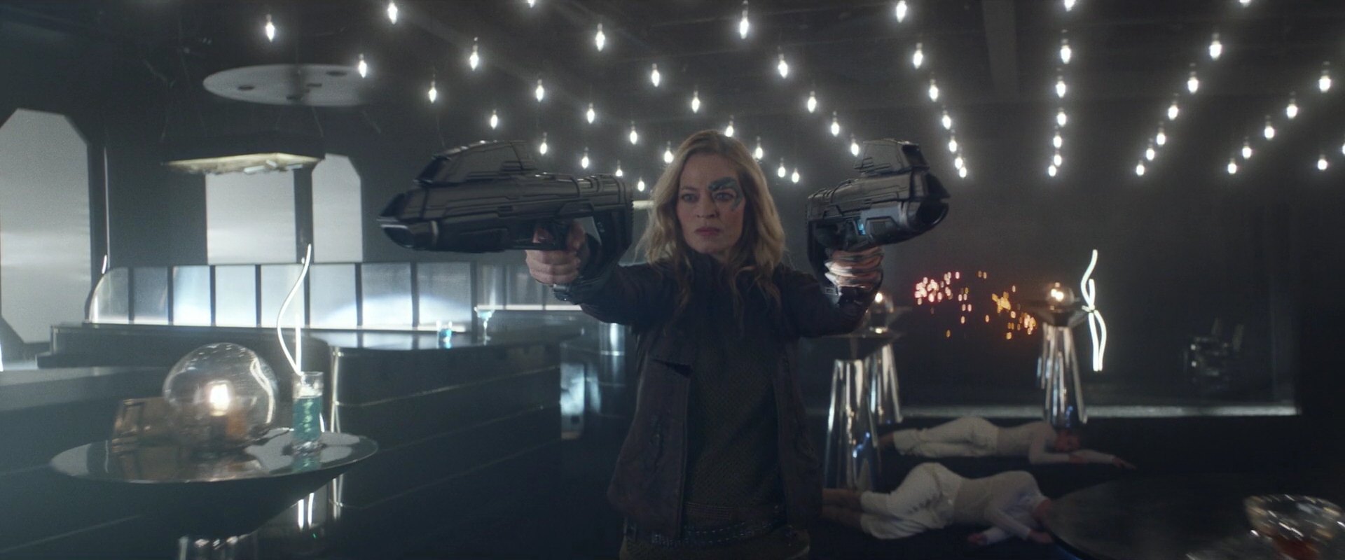 extant_StarTrek_PIC_1x05-StardustCityRag_4230.jpg